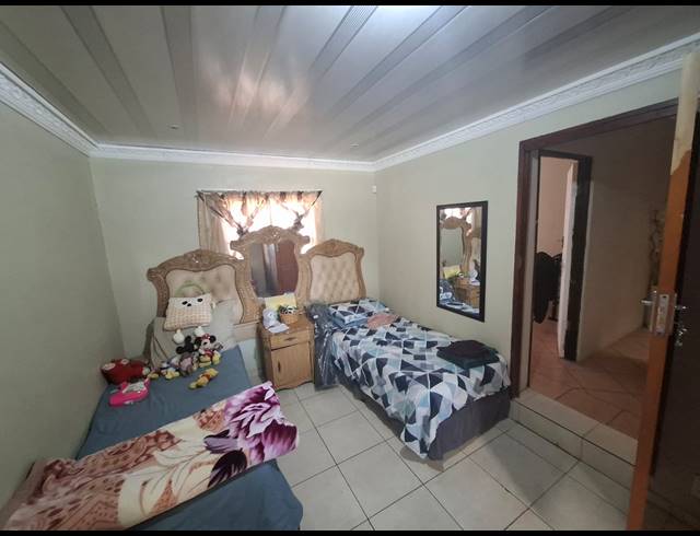 5 BEDROOM HOUSE FOR SALE IN AMANDASIG